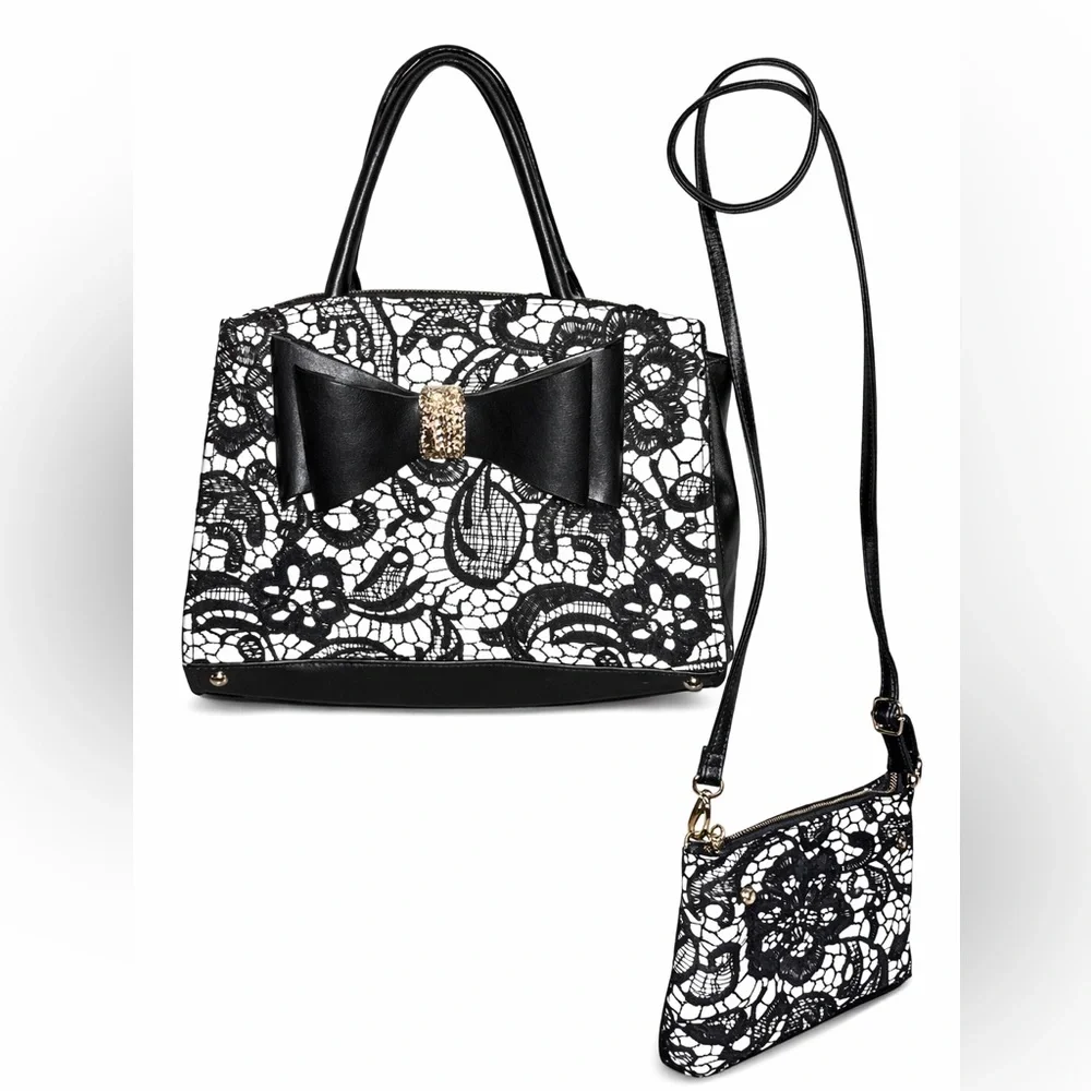 Betsey Johnson betsey johnson